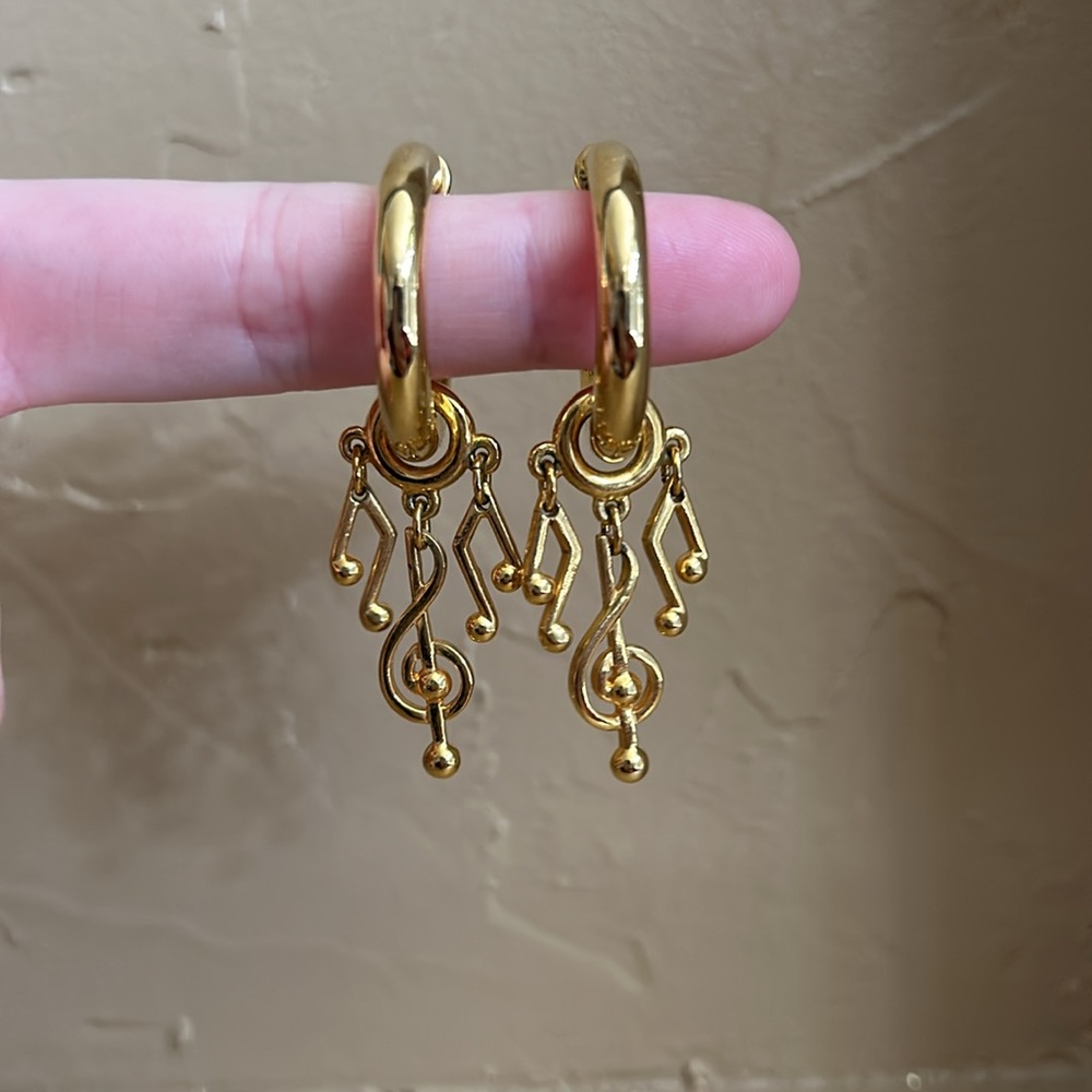 Gold Music Note Symbol Hoop Earrings